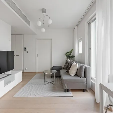 Wehost Modern Center Spot With 1br And Balcony דירה הלסינקי