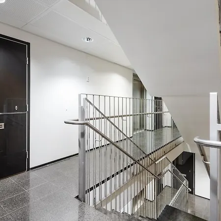 דירה Wehost Modern Center Spot With 1br And Balcony *