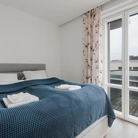 Wehost Modern Center Spot With 1br And Balcony *